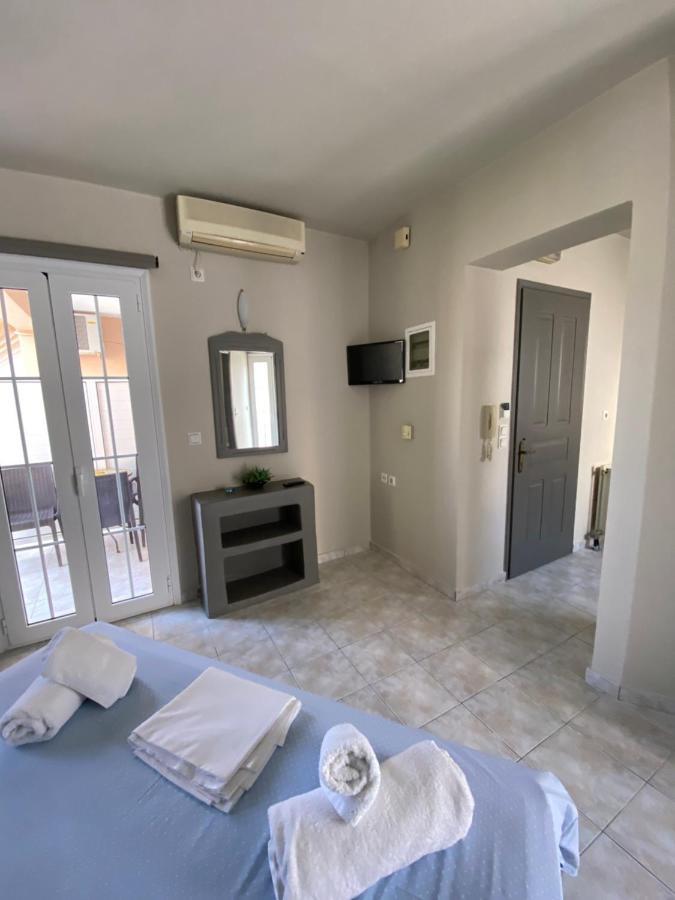 Pelagias Apartments Айя-Евфимия Экстерьер фото